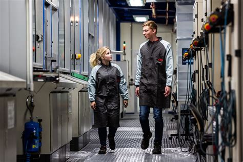 Chemieingenieurwesen Schwerpunkt Farbe und Lacke :: SMP