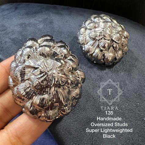 Earrings – www.soosi.co.in