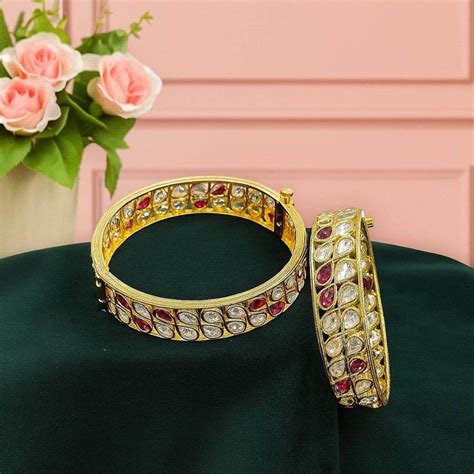 Bangle (Chic on a budget) – Page 2 – Auraa Trends