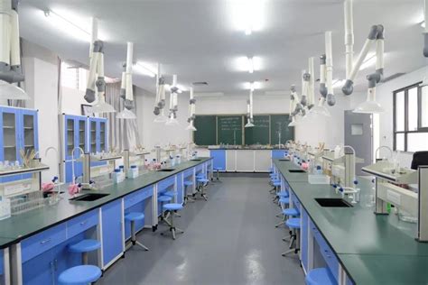 河南学校实验室建设实验室装修需遵循的原则和理念-永旗装饰设计师 - 设计本