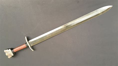 General 2 — Badger Blades