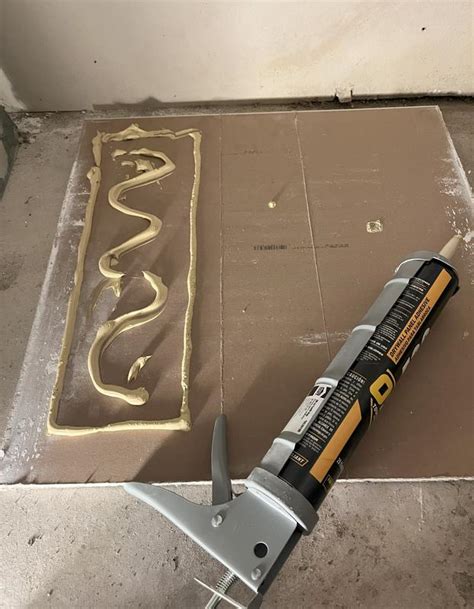 OSI F38 Drywall and Panel Solvent Off-white Paneling and Moulding ...