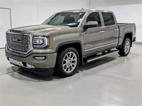 Pre-Owned 2018 GMC Sierra 1500 Denali 4WD Crew Cab 143.5 in Mineral ...