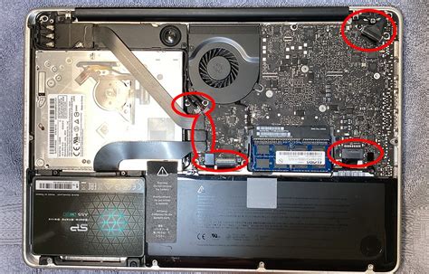 Clean MacBook Pro 2012 Inside 的图像结果