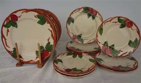 Franciscan Dinnerware Set, the Franciscan Ware "apple" Pattern by ...