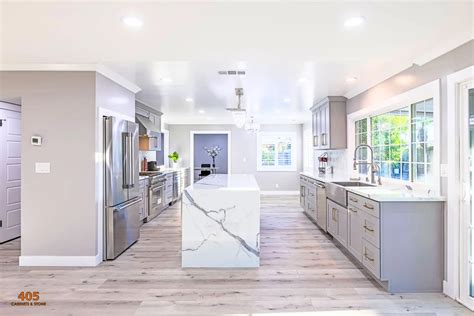 What Color Walls Work Best With Grey Kitchen Cabinets? - 405 Cabinets ...