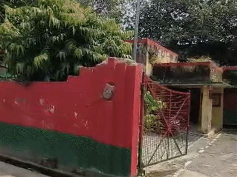 Dispute over Mulayam Singh’s Kothi in Moradabad: SP Office to Vacate ...