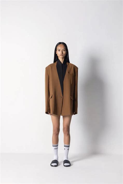 Out-Tuxing The Dress Code: Power Dressing Is Reclaiming The Red Carpet ...