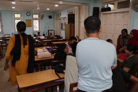 BSW I GROUP DISCUSSION | College of Social Work (Empowered Autonomous)