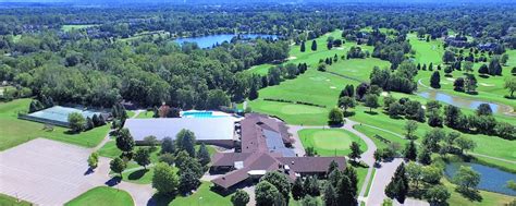 Travis Pointe Country Club