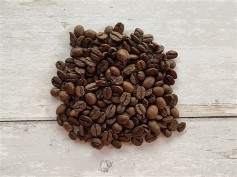 Does Coffee Expire? (Will Coffee Beans Go Bad or Not)