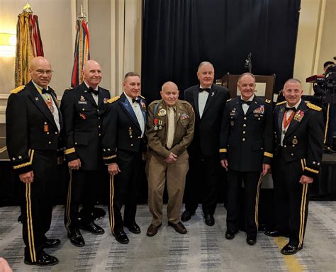 Rainbow Division Vet Passes on War Stories to Today's Soldiers ...