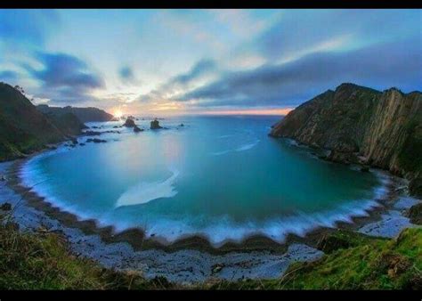 Best Beaches In Spain For An Exotic Vacation In 2025