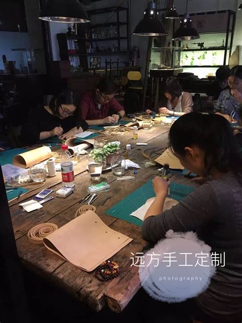 大学生创业实践团队风采展示之“远方手工定制工作室”-江苏大学艺术学院欢迎您！