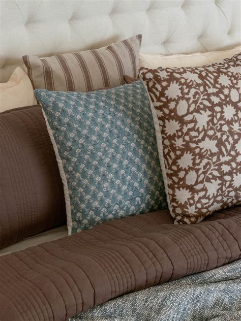 Textiles, Decor, Accessories and Styling – ALTROVE