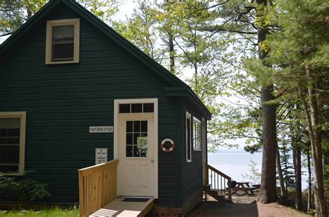 Campgrounds in Old Orchard Beach Maine with Cabins