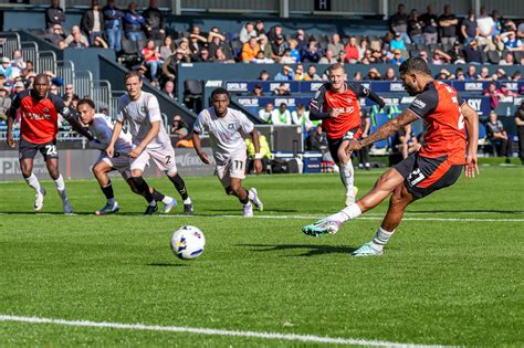 McGuinness moves to Sheffield United - Luton Town FC