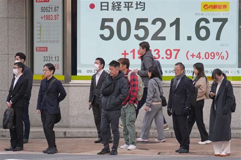 Japan's Nikkei falls as tech stocks track Wall Street lower