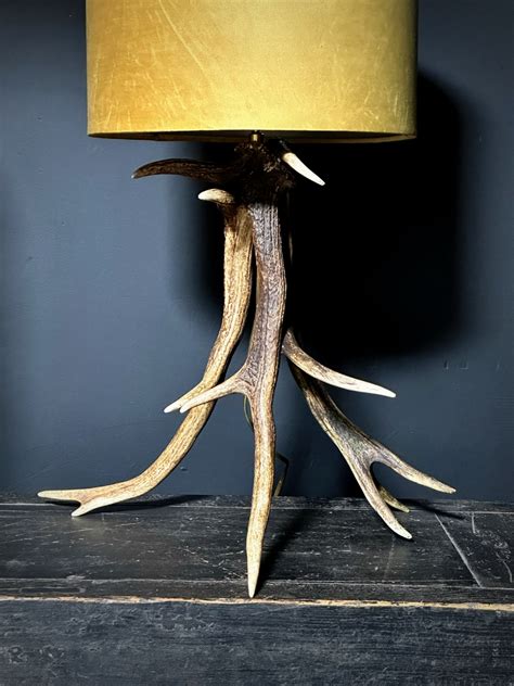 Floor lamp antlers - BEAST Interiors