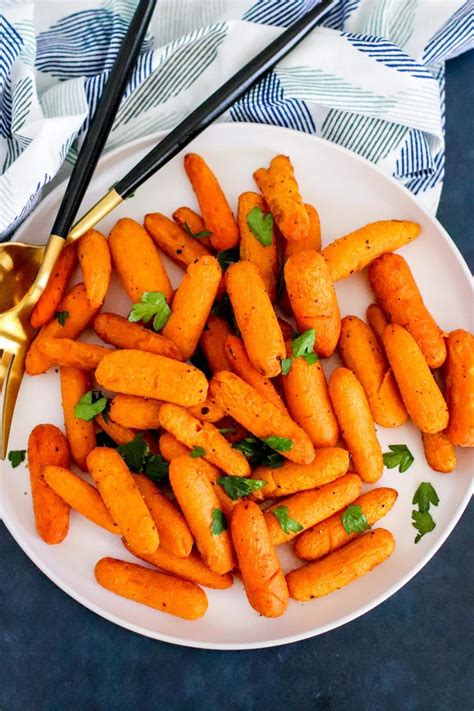 Air Fryer Baby Carrots - Veggies Save The Day