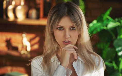 Download wallpaper sponge, the beauty, teeth, Alexander Kiselev ...