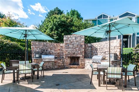 Photo Gallery | The Pointe State College