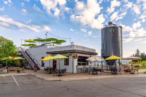 Salmon River Brewery – Taphouse | McCall Design & Planning