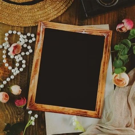 | Quotes & Writings by Aesthetic Thoughts | YourQuote