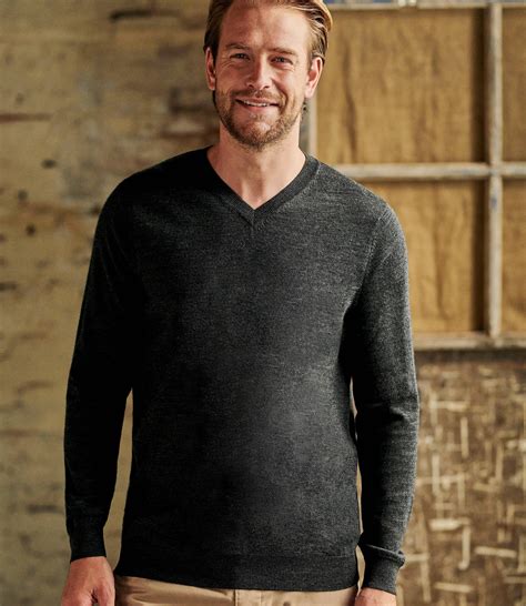 Charcoal | Mens Luxurious Merino V Neck Sweater | WoolOvers US