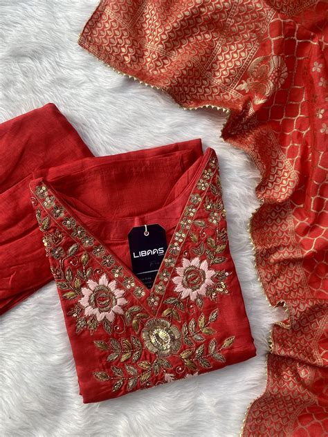 “Aabroo” Premium handcrafted dola silk kurti dupatta bottom set ...
