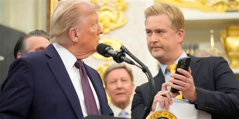 Trump’s team keeps posting AI portraits of him. We keep clicking