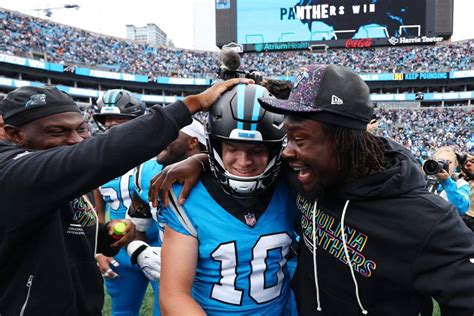 Panthers-Cowboys: Carolina escapes with last-second game-winning field ...