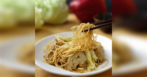 Eat Authentic Chinese Food At Ling's Pavilion | LBB, Mumbai