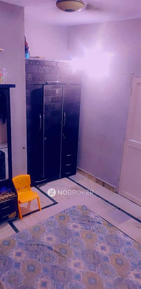 DDA Flats Pitam pura - Without Brokerage Semi-furnished 3 BHK Flat for ...