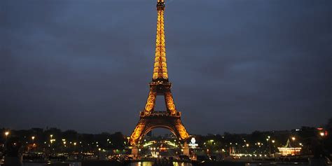 Eiffel Tower - Height, Timeline & Facts