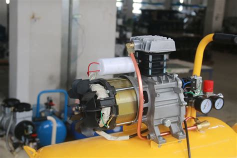 Image result for Rotary Screw Compressor Animation