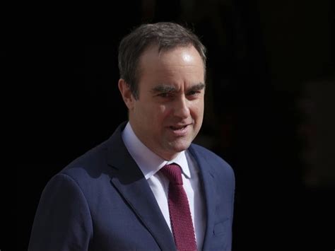 French PM Sébastien Lecornu resigns hours after unveiling new cabinet ...