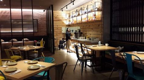 TOM TOM THAI RESTAURANT, Jakarta - Restaurant Reviews, Phone Number ...