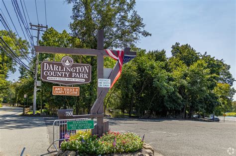 Mahwah, NJ City Guide | About Living in Mahwah - Homes.com