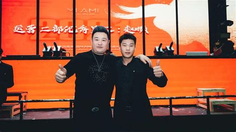小哥齐秦受三代歌迷追捧 希望在菏泽开个唱_菏泽大众网
