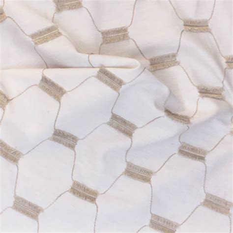 Upholstery Fabric Selection | R-Judith Fuschia | Stitch N' Sew