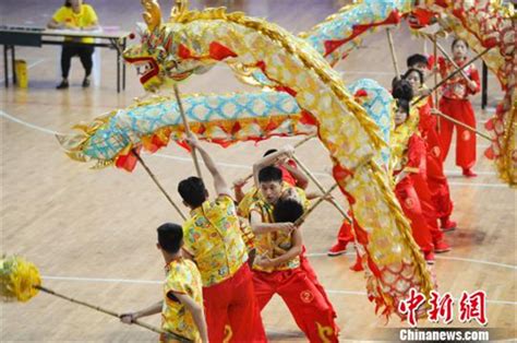 第七届中国中学生舞龙舞狮锦标赛在安徽岳西举行