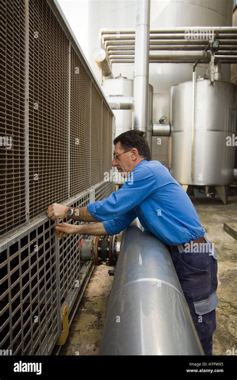 Repairing Old Machine Tools 的图像结果