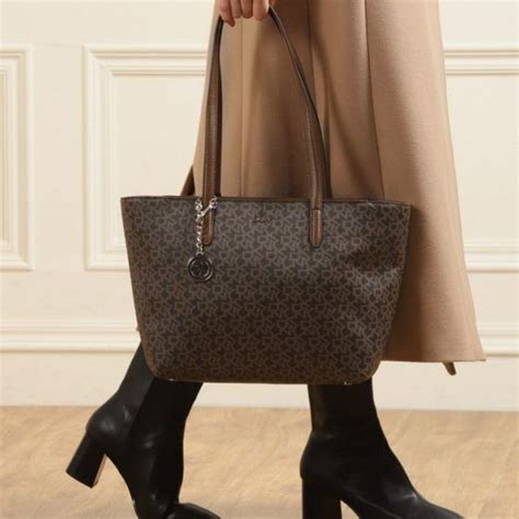 Best tote bags for you to carry to work