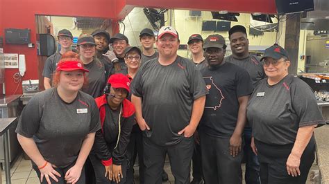 Dairy Queen in Gray wins award and gives to community | 13wmaz.com