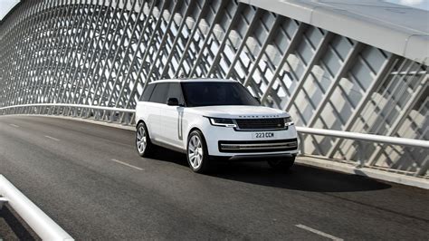 White Range Rover HSE P440e 2022 Car 4K HD Cars Wallpapers | HD Wallpapers | ID #111759