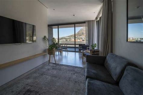 Ultimate Luxury & Sophistication In The Penthouse Suites | Kloof Street ...