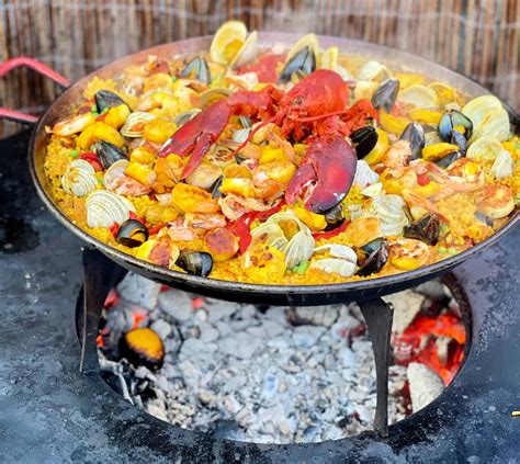 How to Make Lobster Paella - Seafood Paella Recipe