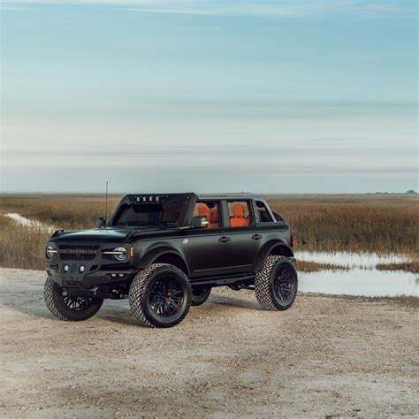 Satin Black Ford Bronco Rides Masked and Lifted on Concave 22s - autoevolution