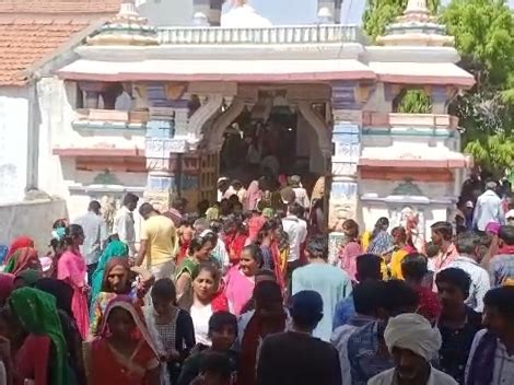 Wagad's legendary Ravechi Mataji's Bhatigal Mela was traditionally ...